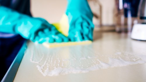 Kitchen and bathroom domestic cleaning in N6